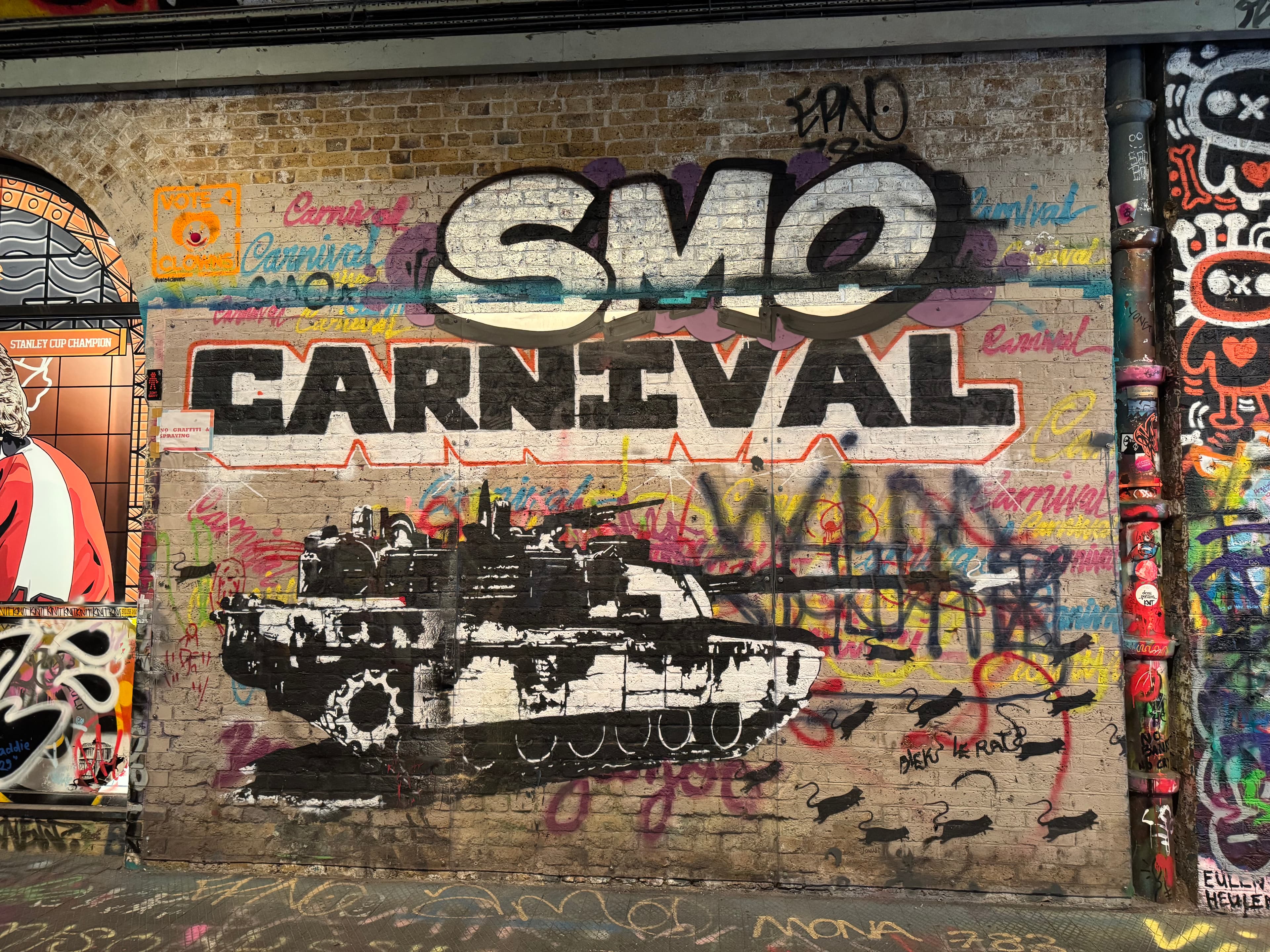 /londres/londres-jour-2-graffiti-tunnel-2.jpeg