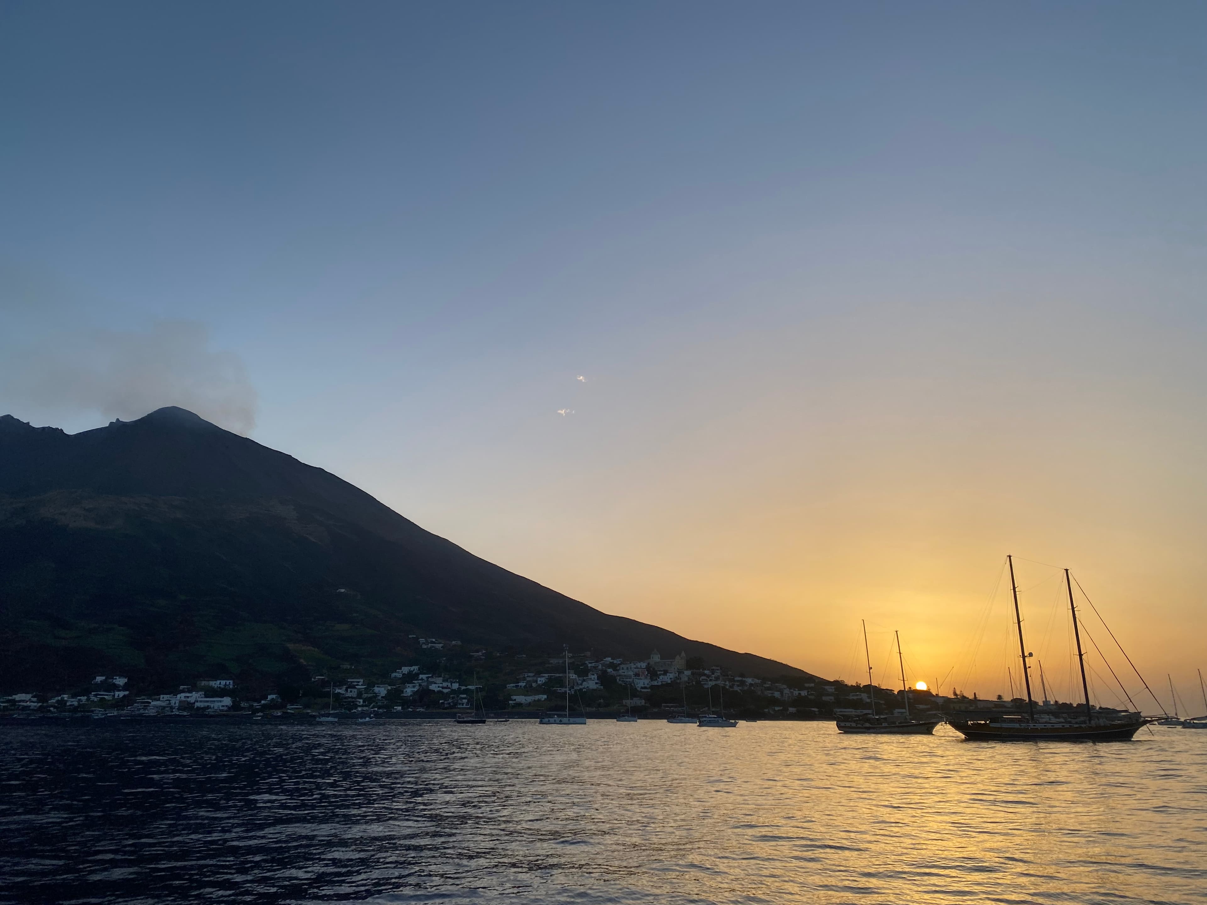 /sicile/voyage-sicile-stromboli-2.jpeg