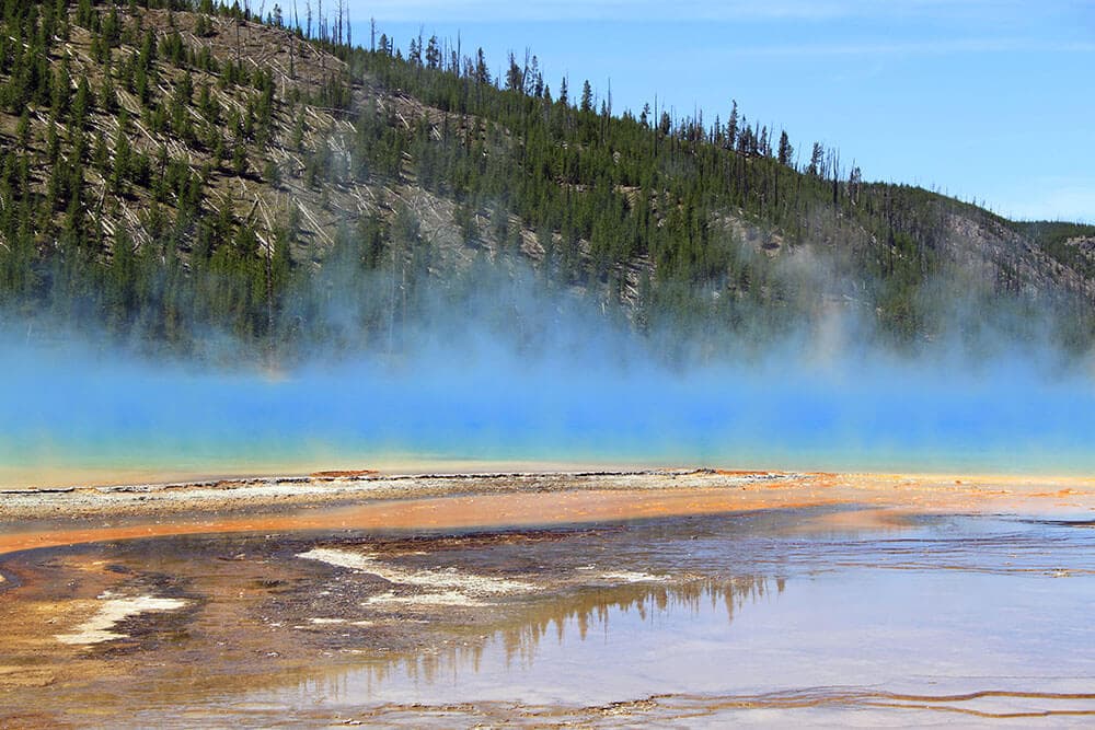 Grand prismatic spring